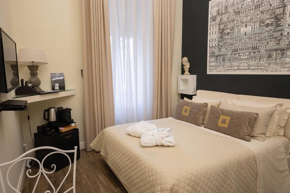 Domus Deorum Deluxe Main image